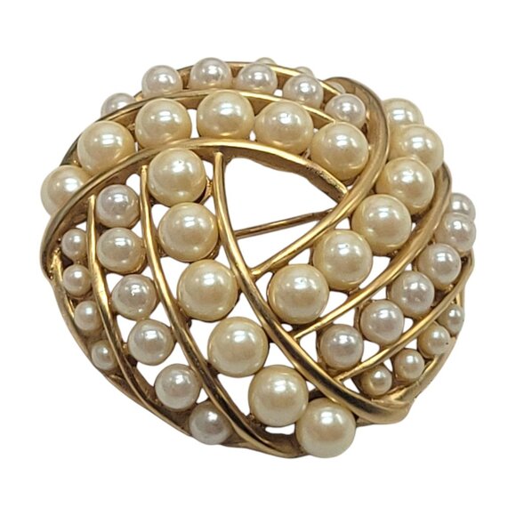 Vintage Gold-Tone Faux Pearl Swirl Brooch Pinback Elegant Design - Picture 3 of 11